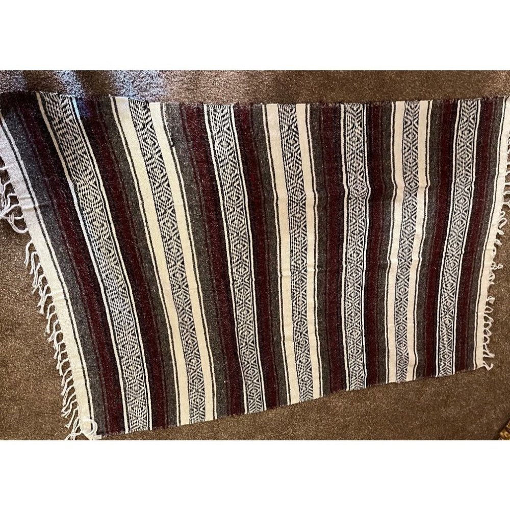 ISLAND BEACH LIFESTYLE LARGE ACRYLIC MEXICAN SERAPE RED+GRAY THROW BLANKET